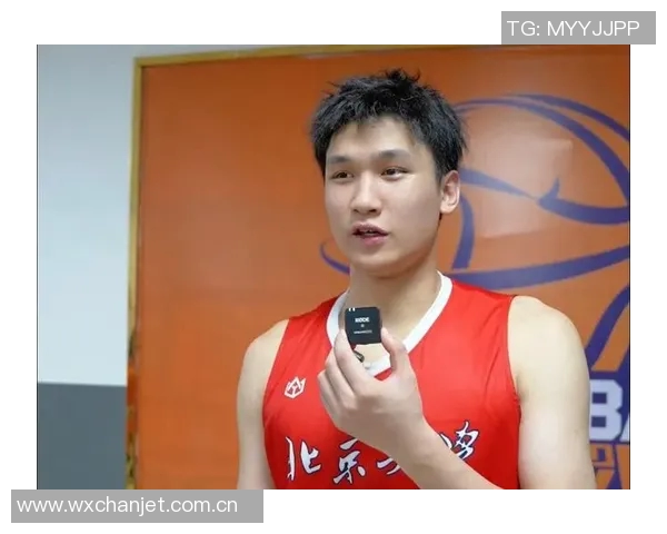 媒体人透露管子煜退学北大加盟广州下赛季将有机会在一线队出战