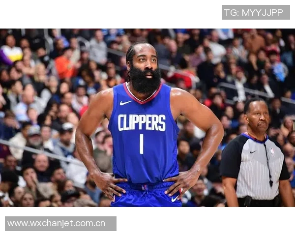 哈登三双难救快船五连败谁该为球队当前困境负责