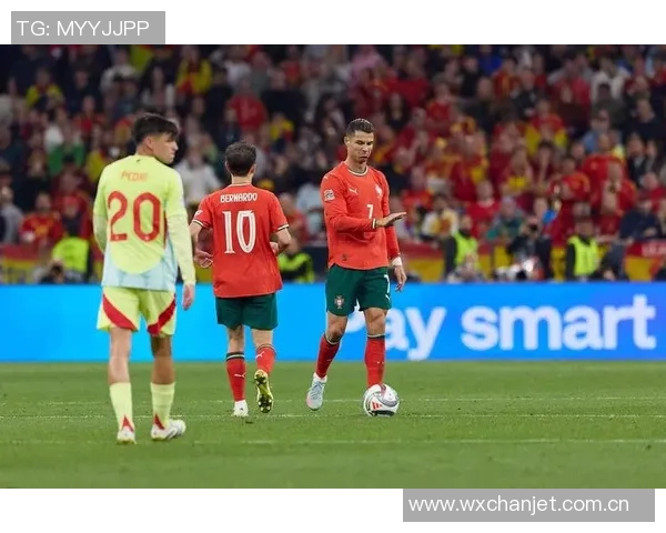 西班牙出线战吸引近400万观众收视率夺冠成为当日焦点 西班牙出线战吸引近400万观众收视率夺冠成为当日焦点