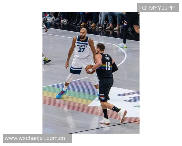 戈贝尔狂砍八记扣篮库里成背景板森林狼官方推文邀你观看精彩集锦 戈贝尔狂砍八记扣篮库里成背景板森林狼官方推文邀你观看精彩集锦