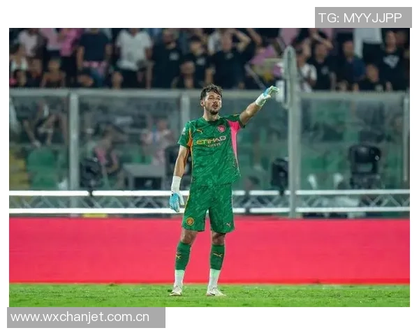 曼城首发多纳鲁马保持不败特拉福德首发却遭遇两场失利